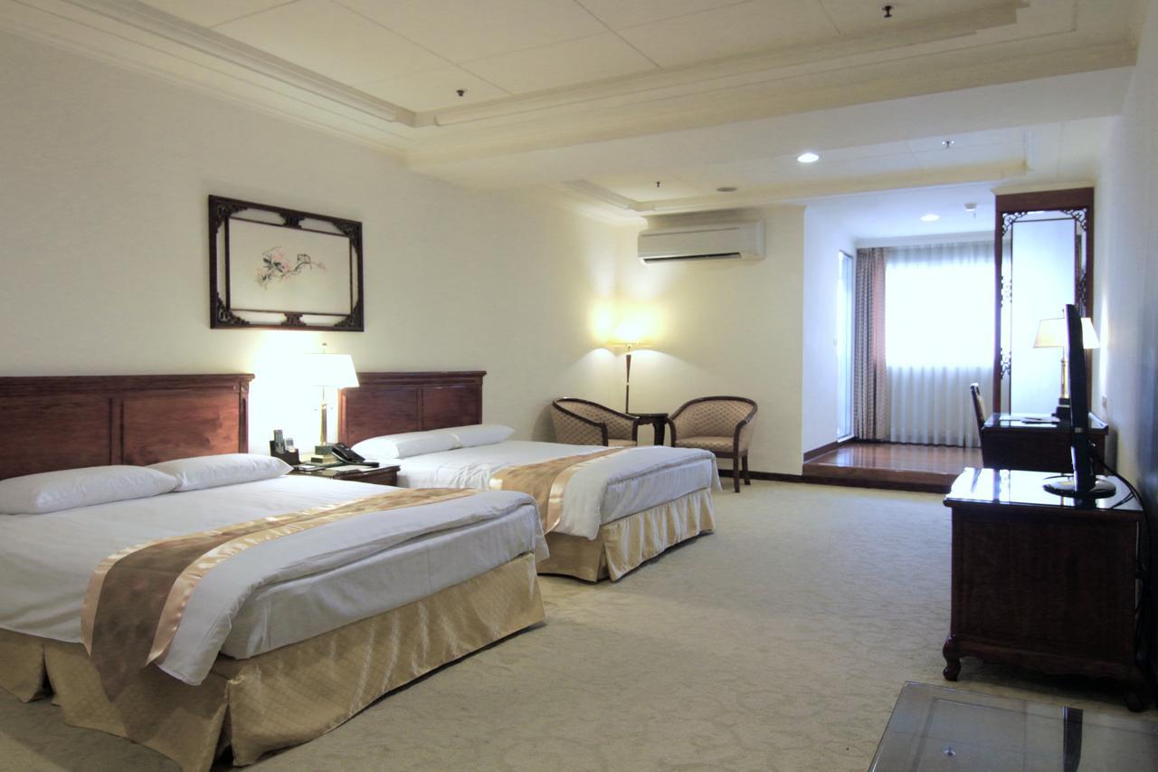 King'S Paradise Hotel จงลี่ ภายนอก รูปภาพ