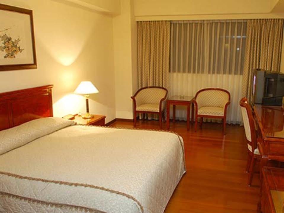 King'S Paradise Hotel จงลี่ ภายนอก รูปภาพ