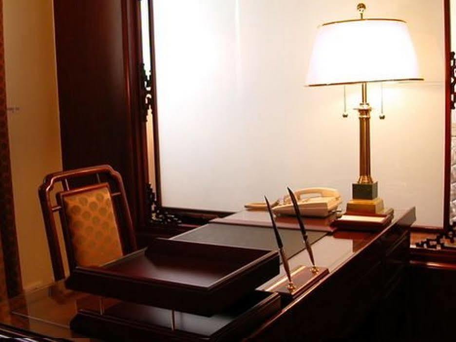 King'S Paradise Hotel จงลี่ ภายนอก รูปภาพ